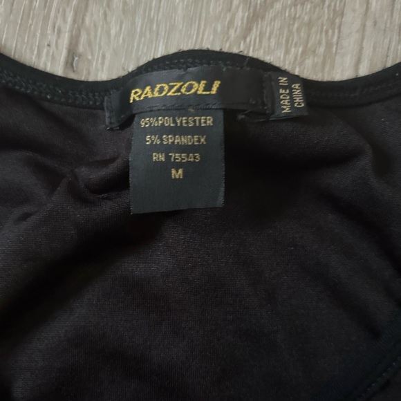 Radzoli Tunic Top - Picture 5 of 10